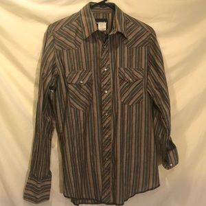 Men’s Size M Wrangler Western cut shirt